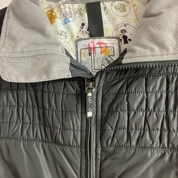 Women’s Thin SkiJacket/Coat, Black/Gray, Large; Full Front Zipper, Burton - Picture 5 of 11